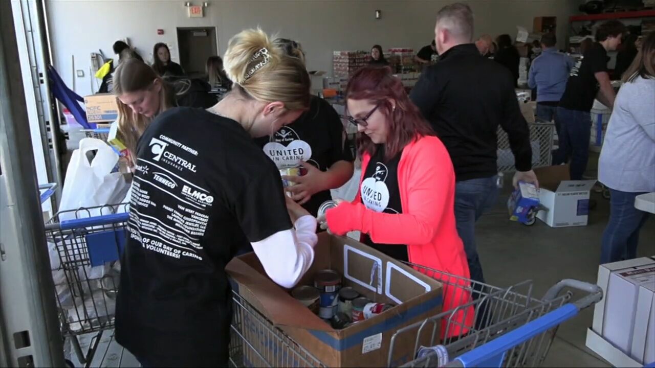 Vantage students lending a hand and arm for Day of Caring